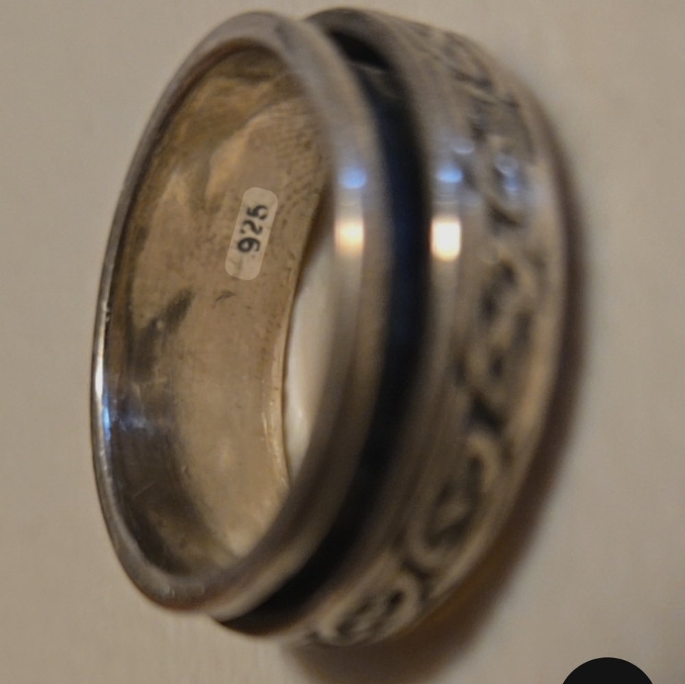 Celtic Knot, tribal, geometric spinner ring. 925 (7.27g)